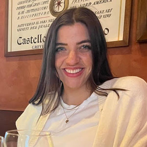 Meet your Posher, Lauren